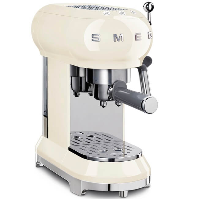 SMEG kafijas automāts ECF01CREU