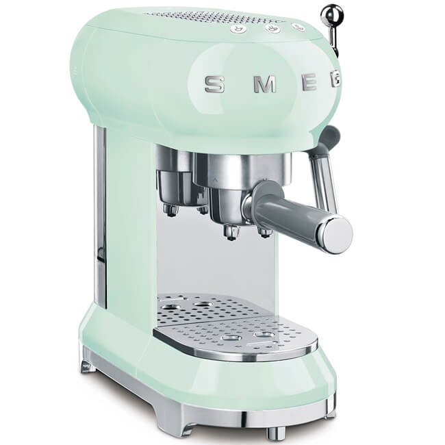 SMEG kafijas automāts ECF01PGEU