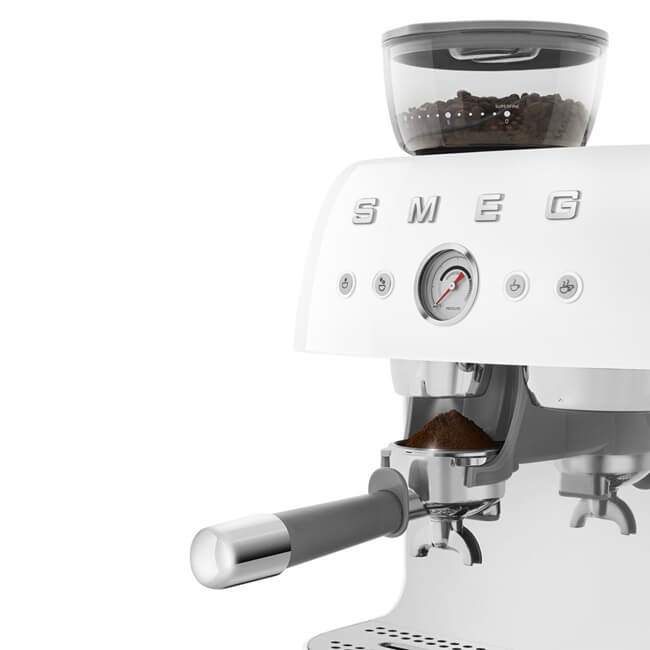 SMEG espresso kafijas automāts EGF03WHEU