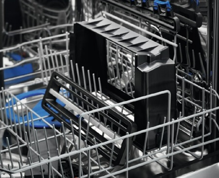 ELECTROLUX indukcijas virsma ar integrētu tvaika nosūcēju KCC84450CZ