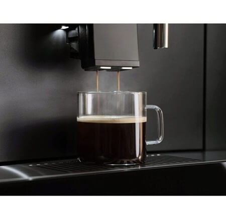 kafijas-automats-iebuvejams-aeg-nkc9n8b-kafijas-pagatavosana AEG kafijas automāts NKC9N8B