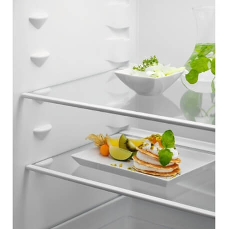 ELECTROLUX iebūvējams ledusskapis ERD6DE18S1