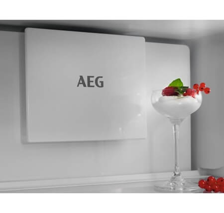 AEG iebūvējams ledusskapis TC7CS181AF