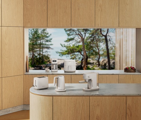 ELECTROLUX espresso automāts E7EC1-6SW