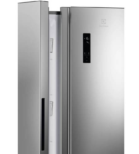 ELECTROLUX side by side ledusskapis EAT6ME53U0
