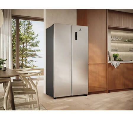 ELECTROLUX side by side ledusskapis EAT6ME53U0